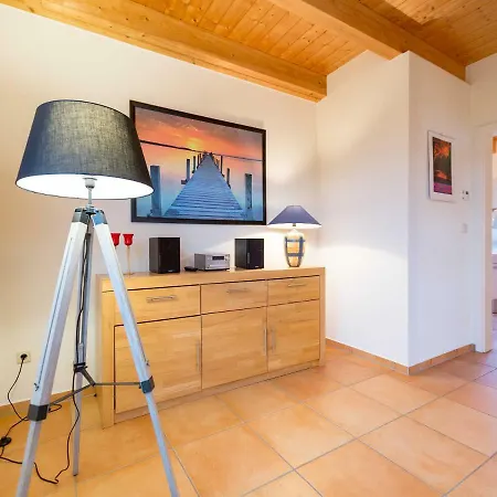 Ferienhaus Silva بيت للعطل